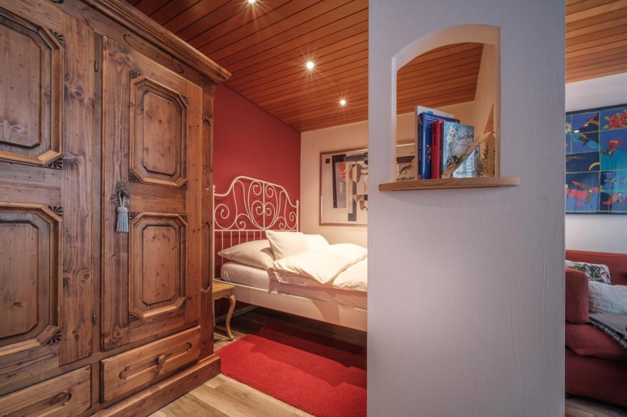 Nikolic Haus Gysi